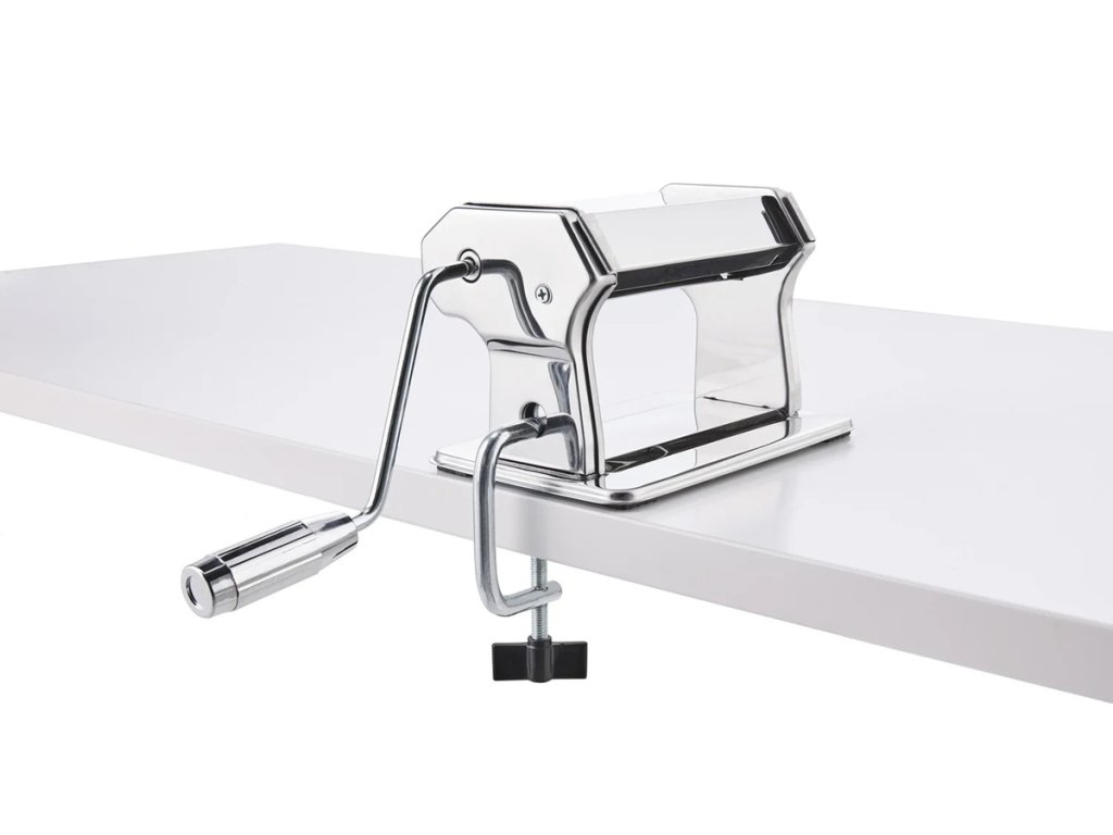 AKCE Nerezový strojek na FIMO s nástavci.